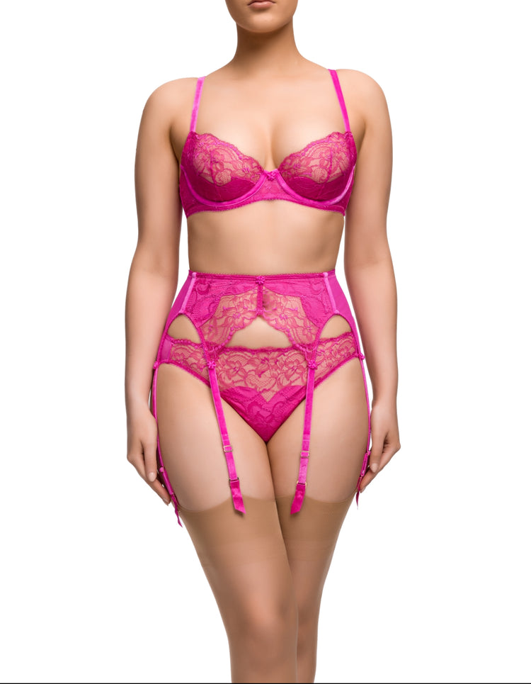 Tryst Set