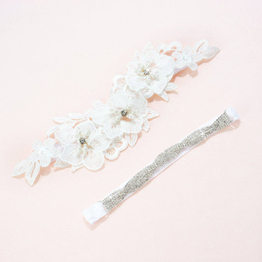 Fleur Crystal and Lace Garter Set: Standard